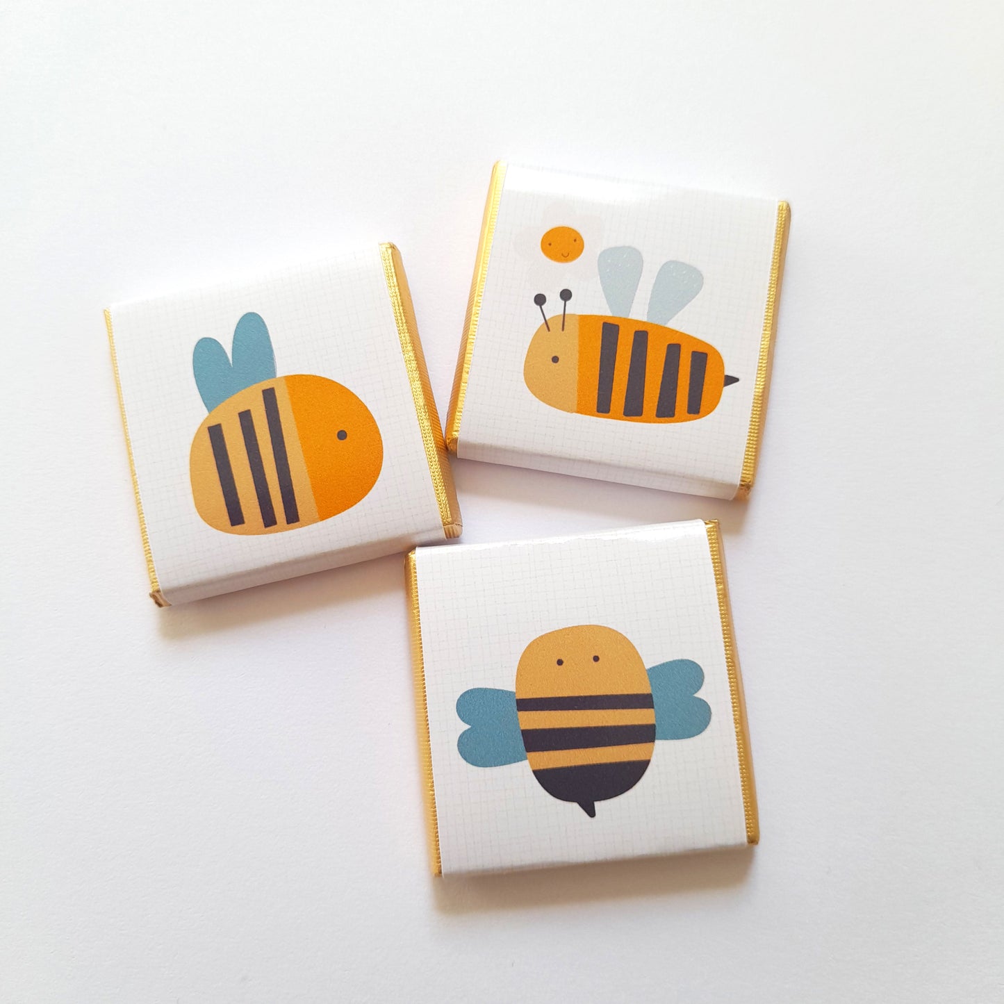 Bee-Themed Personalised Chocolate Favours – Custom Party Treats for Birthdays & Baby Showers (pack of 25)