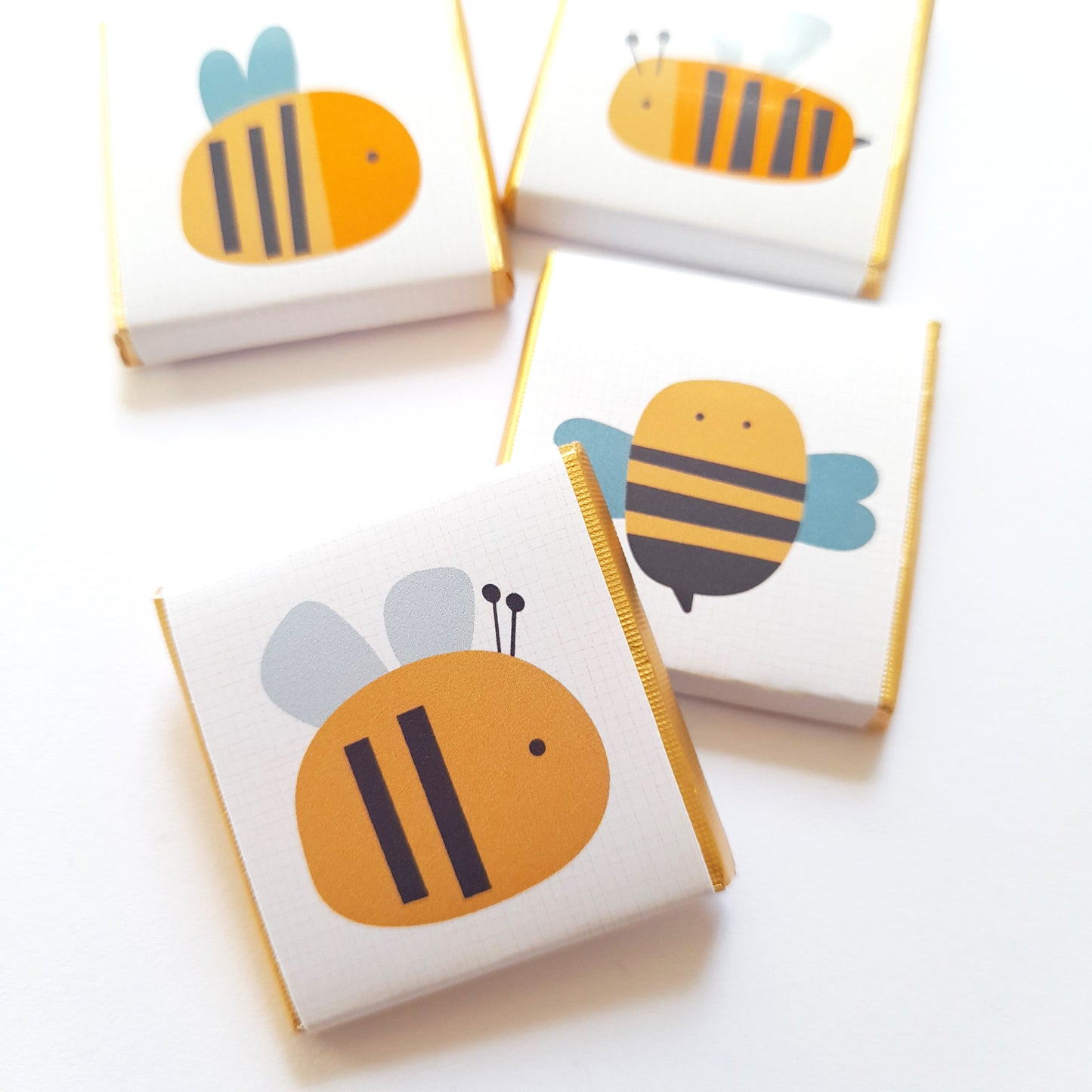 Bee-Themed Personalised Chocolate Favours – Custom Party Treats for Birthdays & Baby Showers (pack of 25)