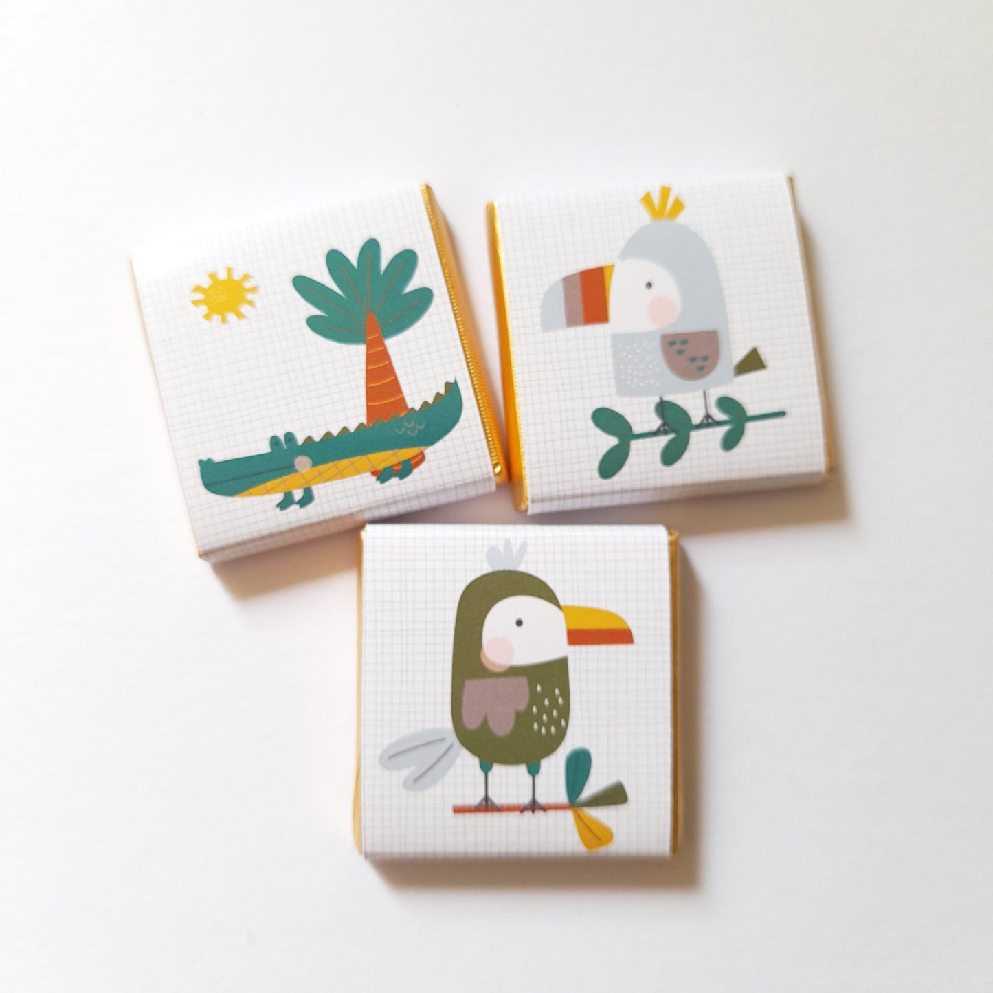 Cute Tropical Jungle Personalised Chocolate Favours – Safari Party Treats (Pack of 25)