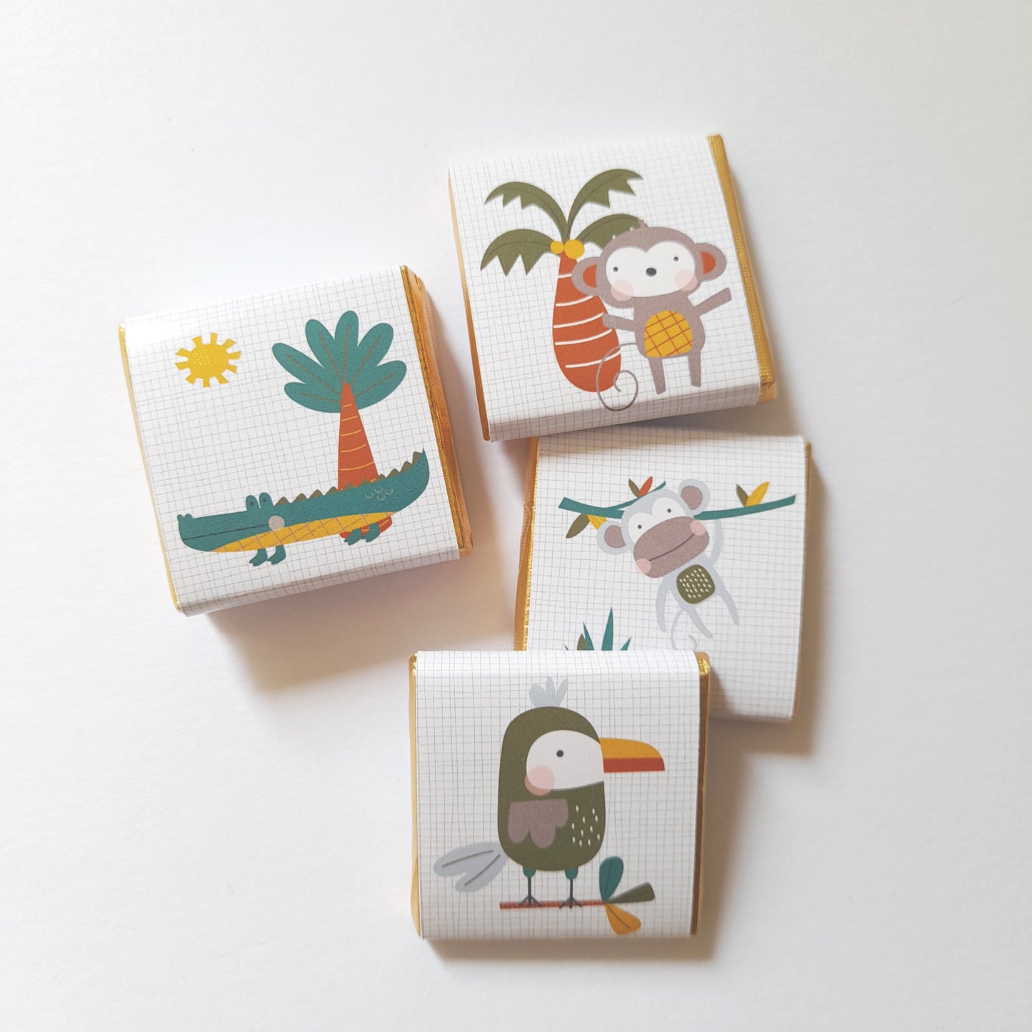Cute Tropical Jungle Personalised Chocolate Favours – Safari Party Treats (Pack of 25)