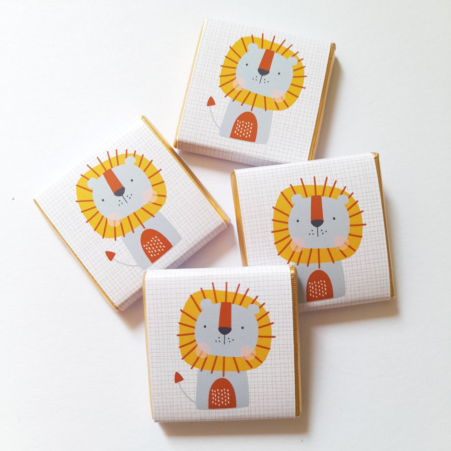 Cute Lion Personalised Chocolate Favours – Jungle Theme Party Treats (Pack of 25)