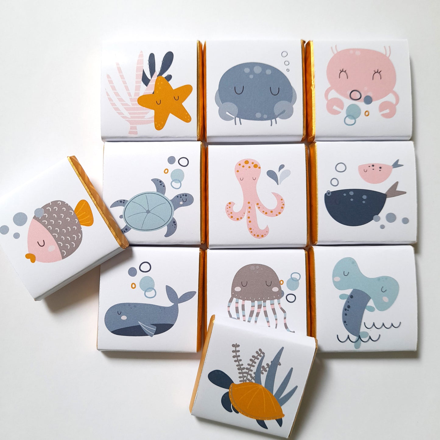 Cute Ocean Life Personalised Chocolate Favours – Under the Sea Party Treats (Pack of 25)