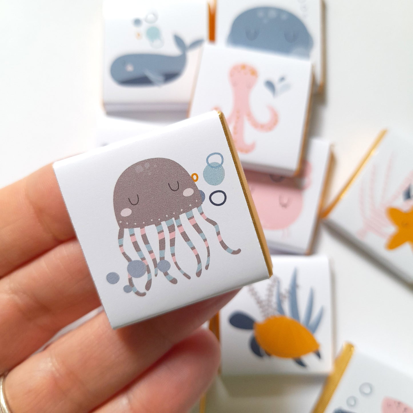 Cute Ocean Life Personalised Chocolate Favours – Under the Sea Party Treats (Pack of 25)