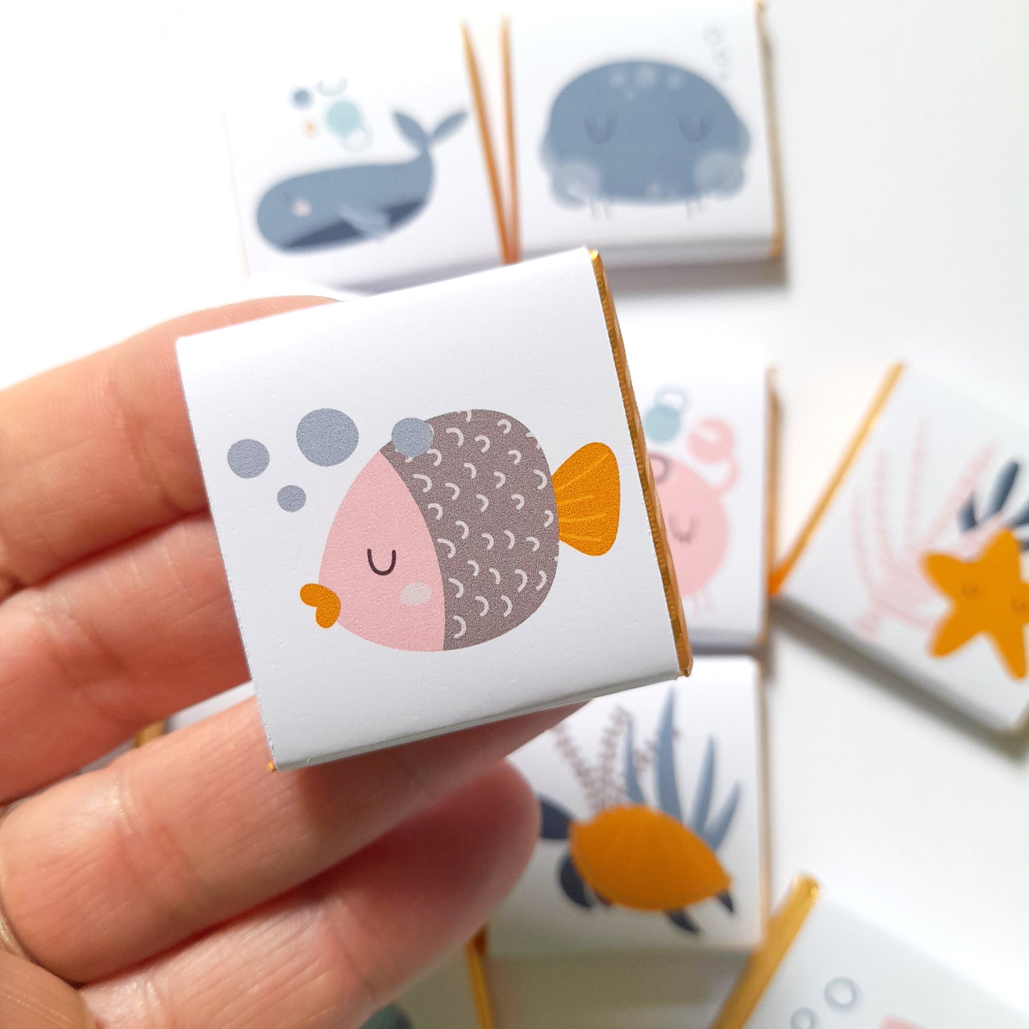 Cute Ocean Life Personalised Chocolate Favours – Under the Sea Party Treats (Pack of 25)