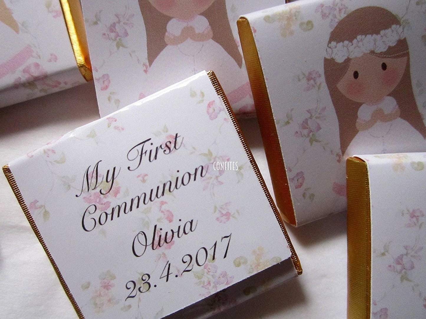 Personalized 1st Communion Girls Chocolate Favours β head white flowers (Pack of 25)