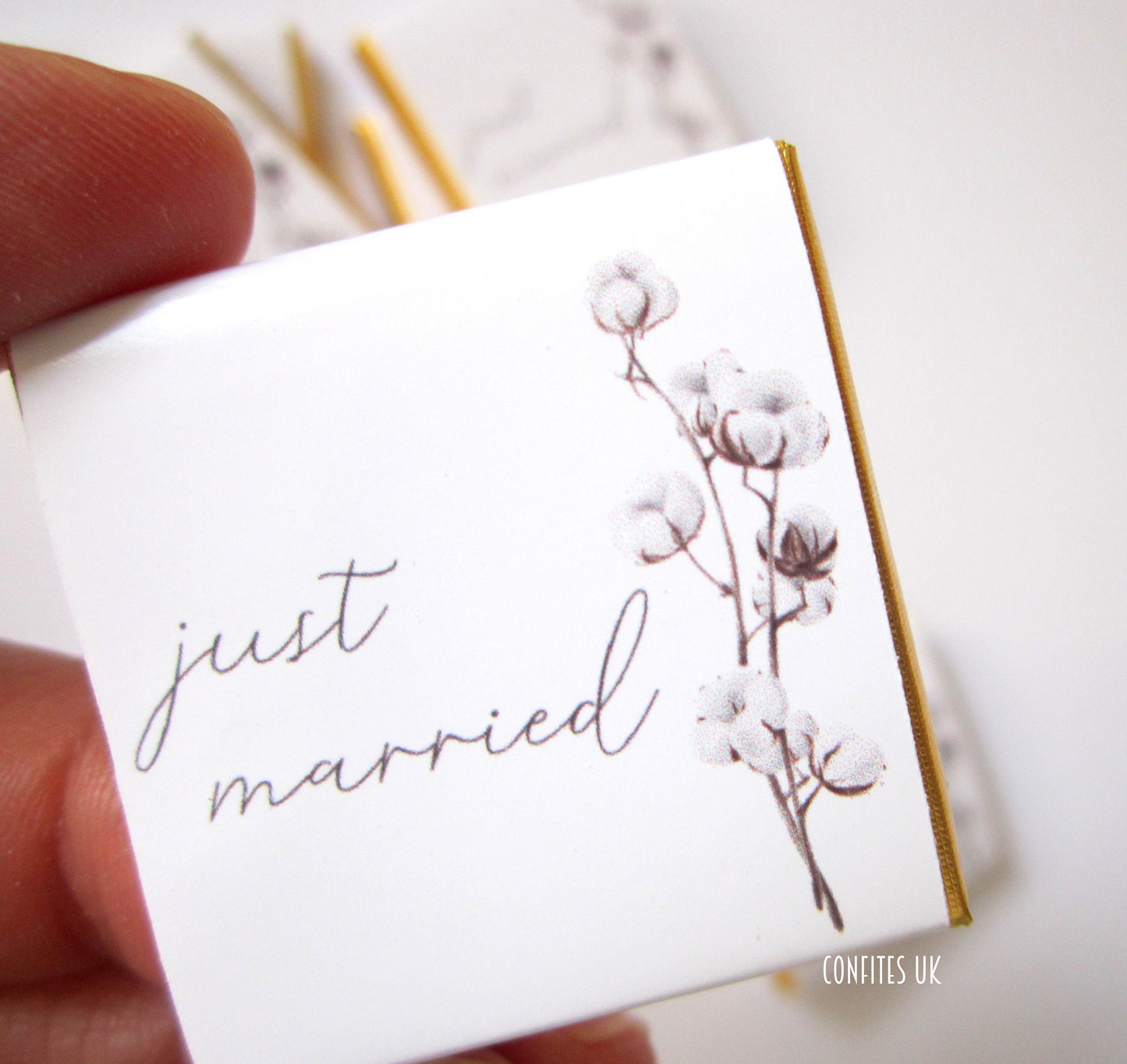 Personalized Just Married Chocolate Favours – Cotton Blossom Wedding Guest Favours (Pack of 25)