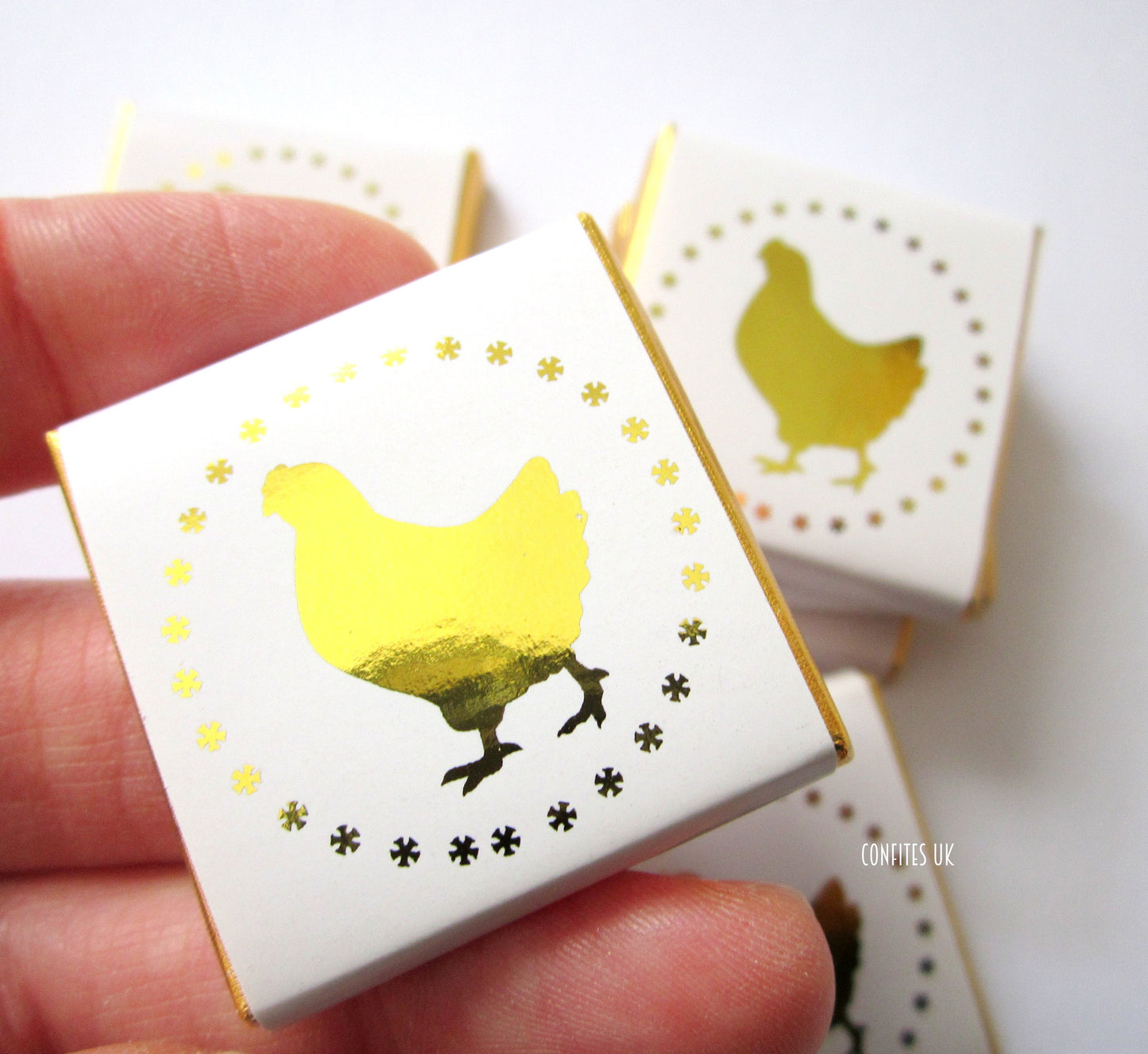 Personalized Hen Do Chocolate Favours – Golden Hen Guest Favours (Pack of 25)