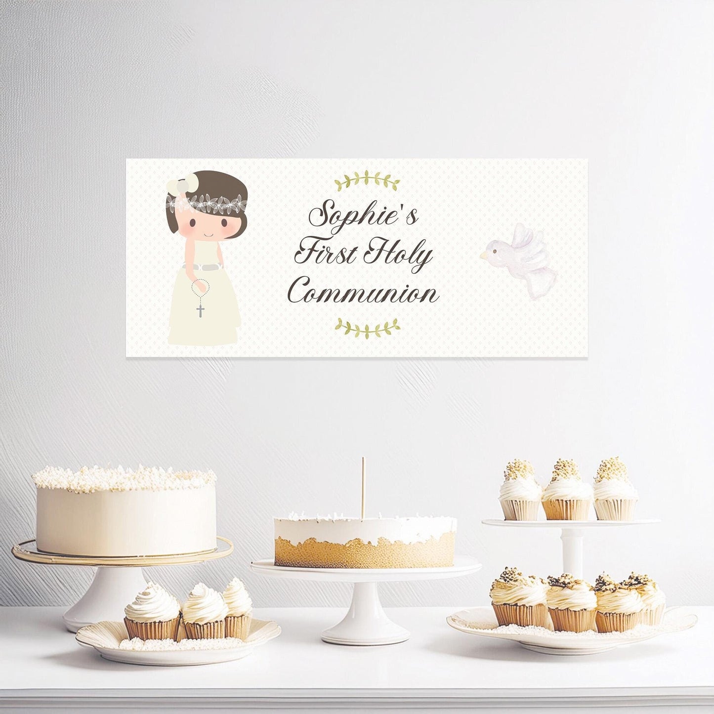 Personalised 1st Communion Banner for Girls with Short Hair β Satin Paper Wall Party Decor