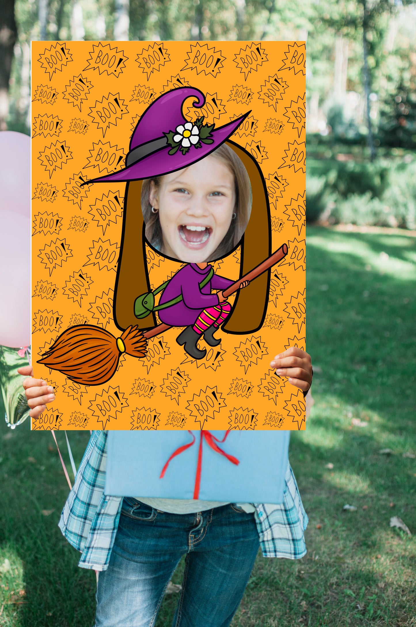 Halloween Flying Witch Face in the Hole Photo Booth Prop – Kids Halloween Party Foam Board