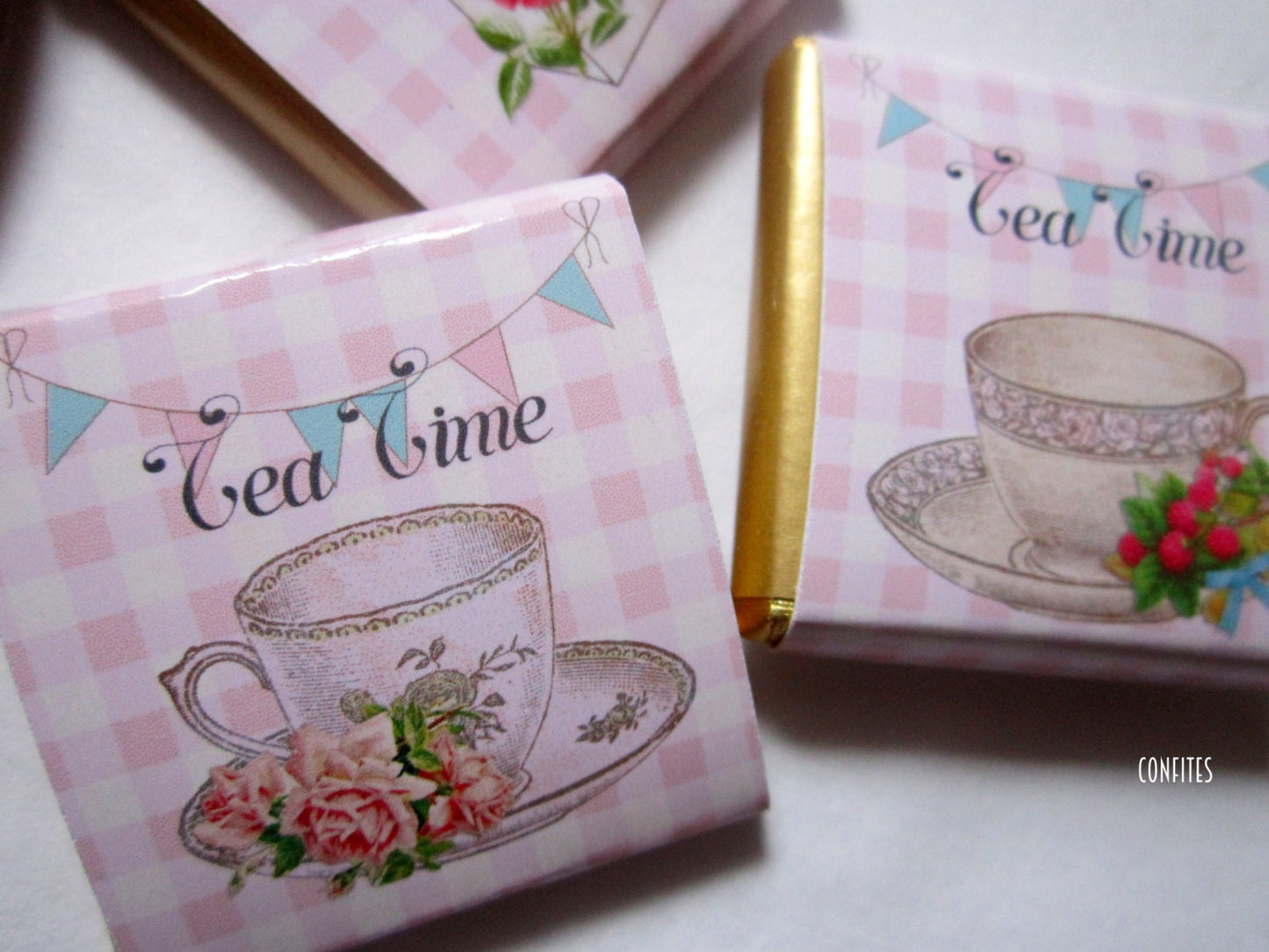 ersonalised Tea Party Chocolate Favours - Pack of 25.
Purpose: Ideal for sophisticated gatherings, party tables, or as thank-you gifts.
Customisation: Personalised message can be added to the back of each favour.