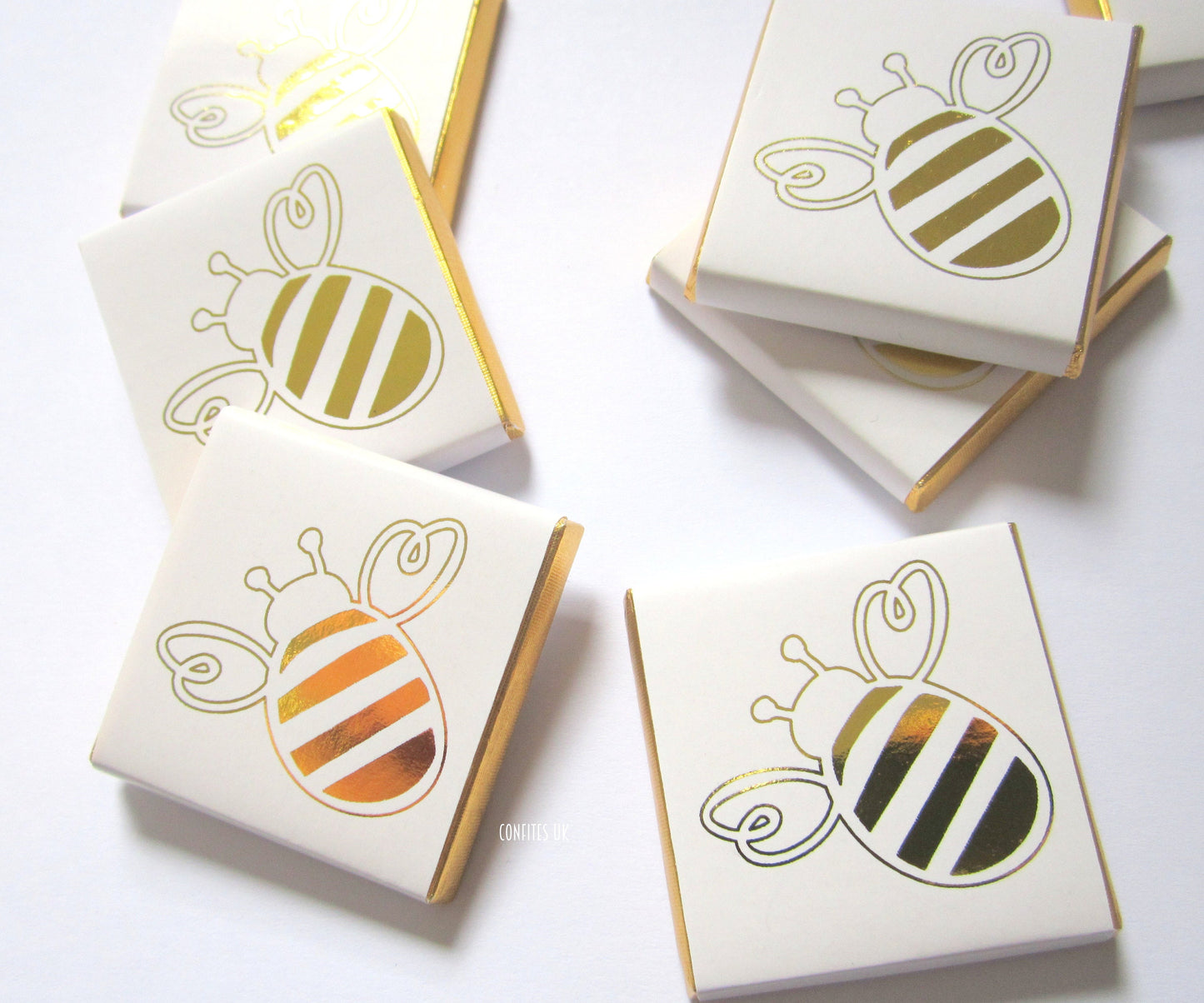 Personalised Bee Chocolate Favours – Elegant Guest Gifts (25 Pack)