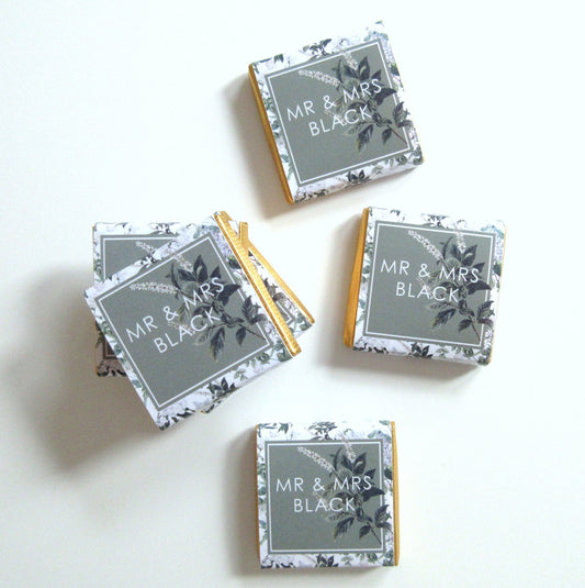 Personalised Green Wedding Favours – Botanical Chocolate Treats (Pack of 25)