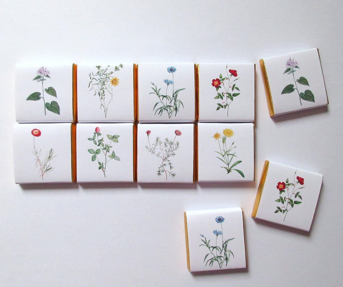 Wild Flower Thank You Favours – Personalised Botanical Chocolates (Pack of 25)