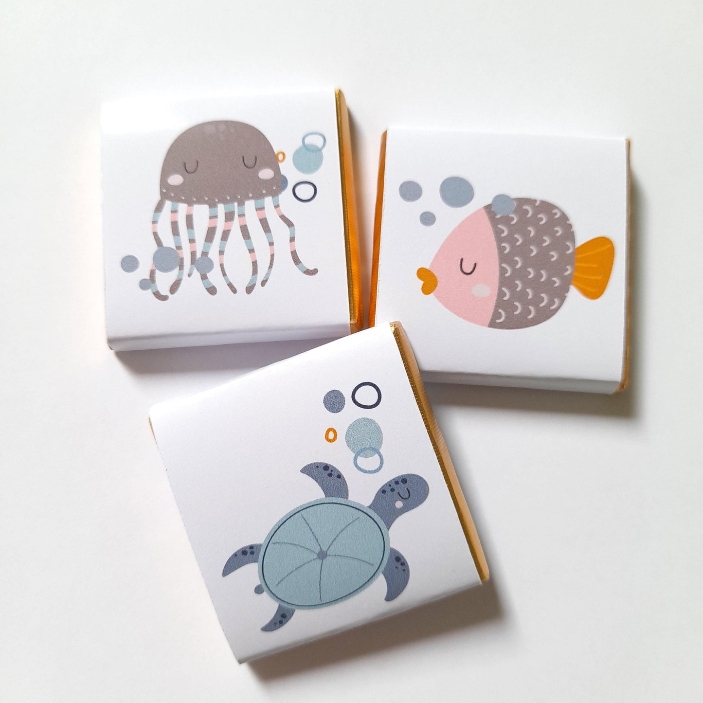 Ocean Life Chocolate Favours – Personalised Pack of 25