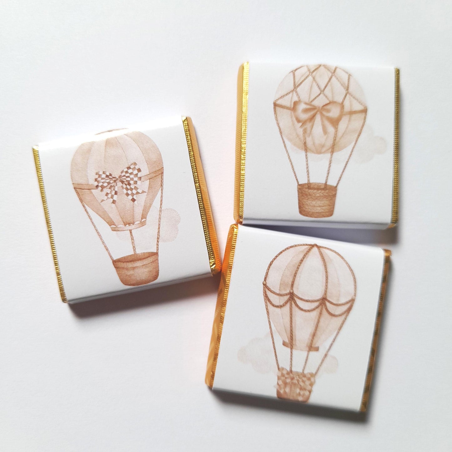 Neutral Hot Air Balloon Chocolate Favours – Pack of 25
