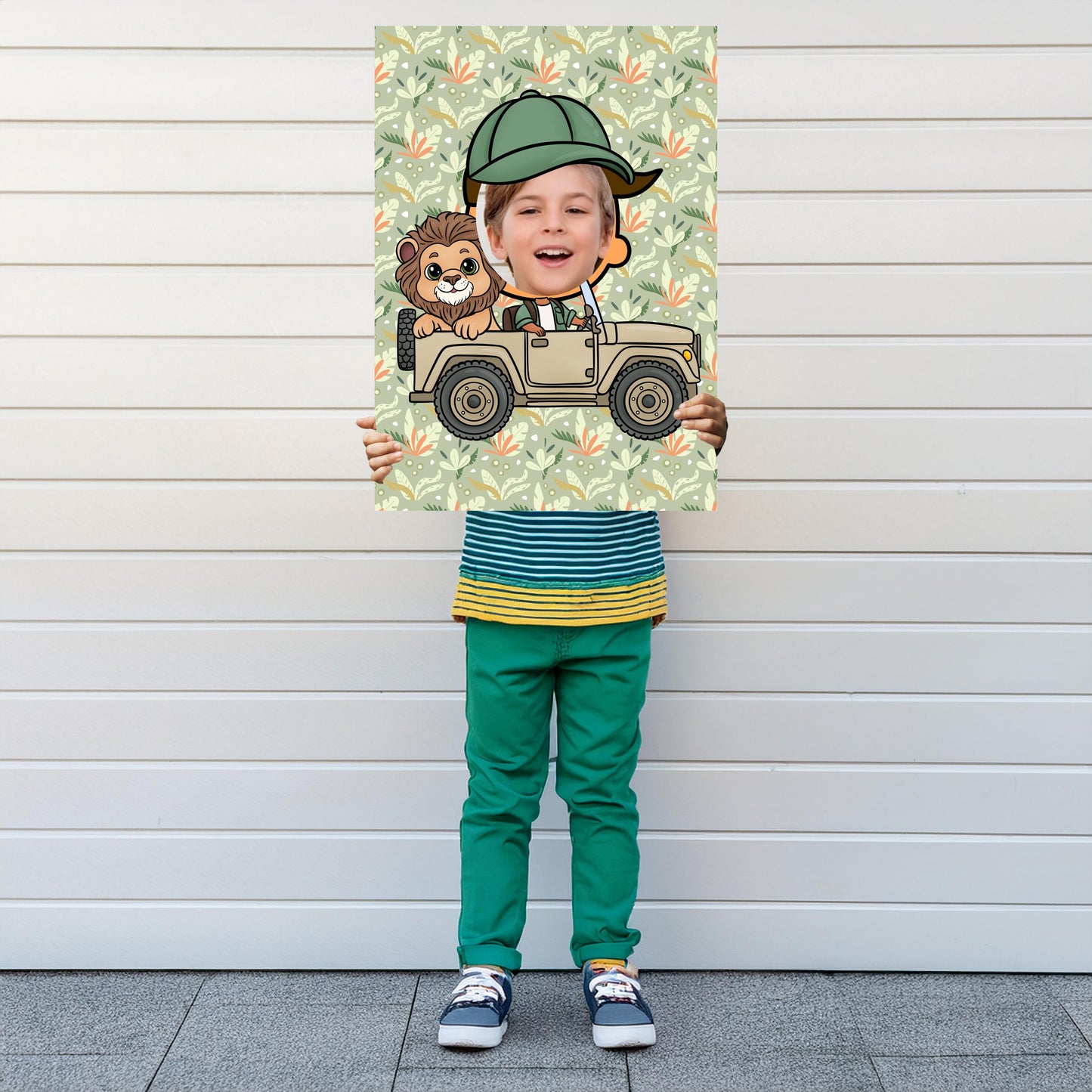 Lion Safari Driver Photo Booth Prop – Jungle Party Face Cut-Out (5 mm Foam)