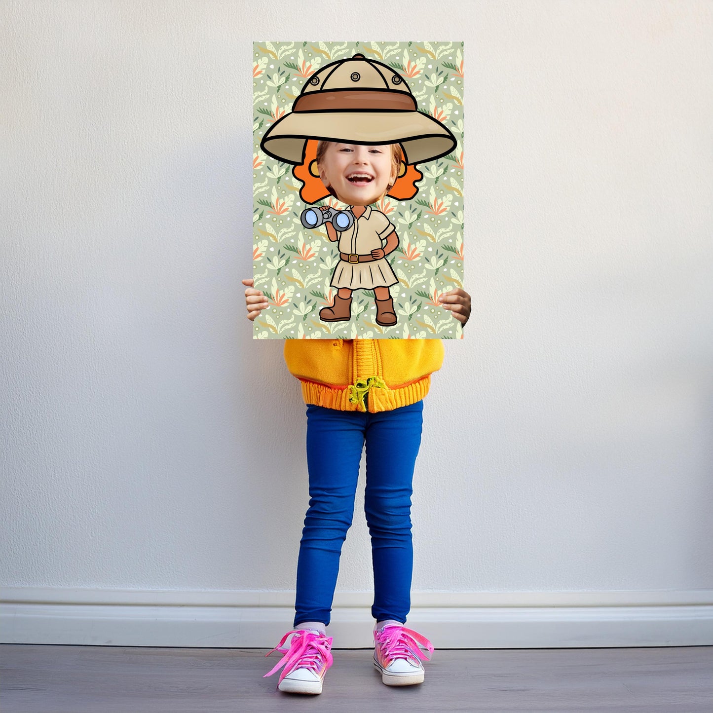 Explorer Girl Photo Booth Prop – Safari Party Face Cut-Out (5 mm Foam)