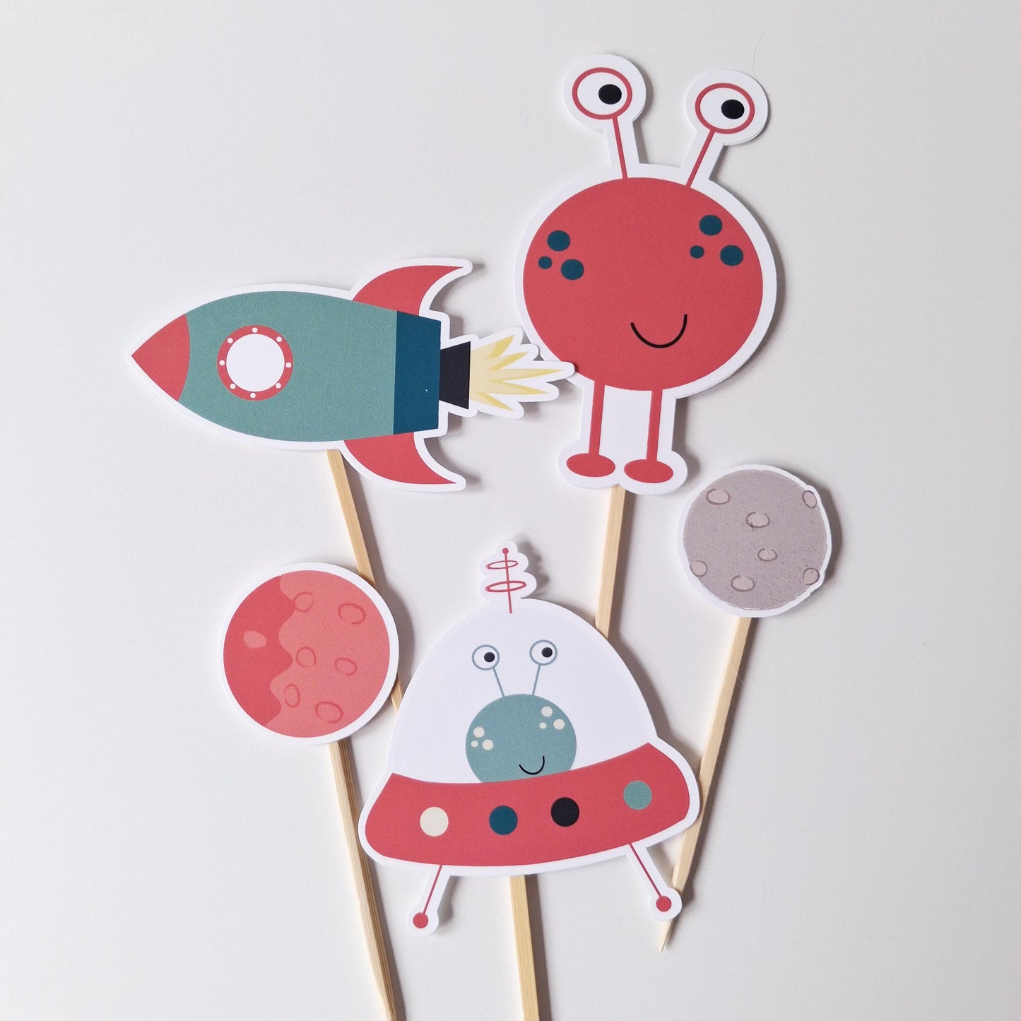 Personalised Space Cake Topper Set – Alien, Rocket and Planet Party Décor