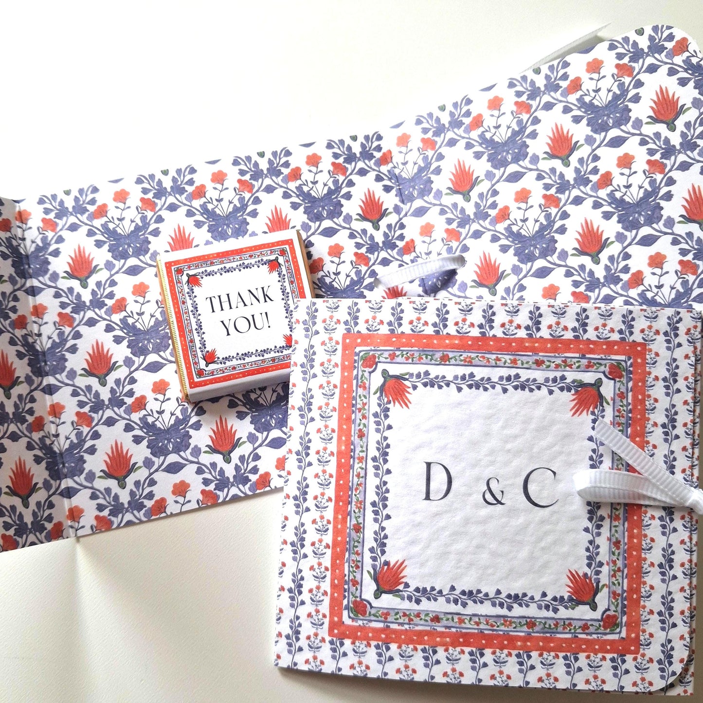 Personalised Floral Wedding Favours – Chocolate Thank-You Treats
