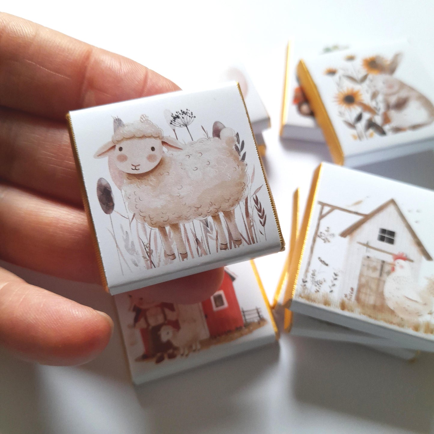 Personalized Farm Party Chocolate Favours – Farm Animals Treats for Children's Party (25 pcs)