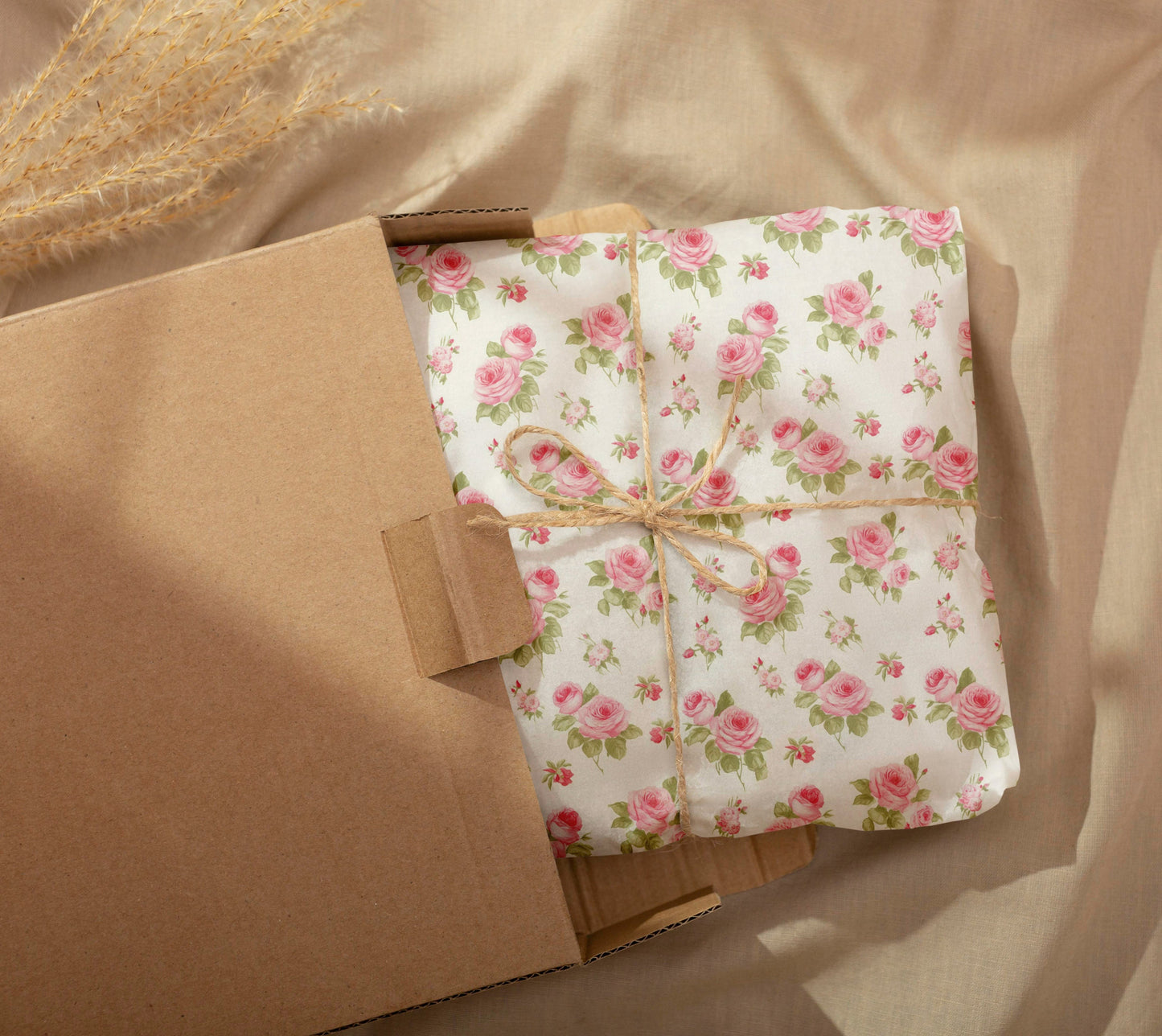 Large Retro Rococo Roses Gift Paper – Elegant Floral Wrapping Sheet