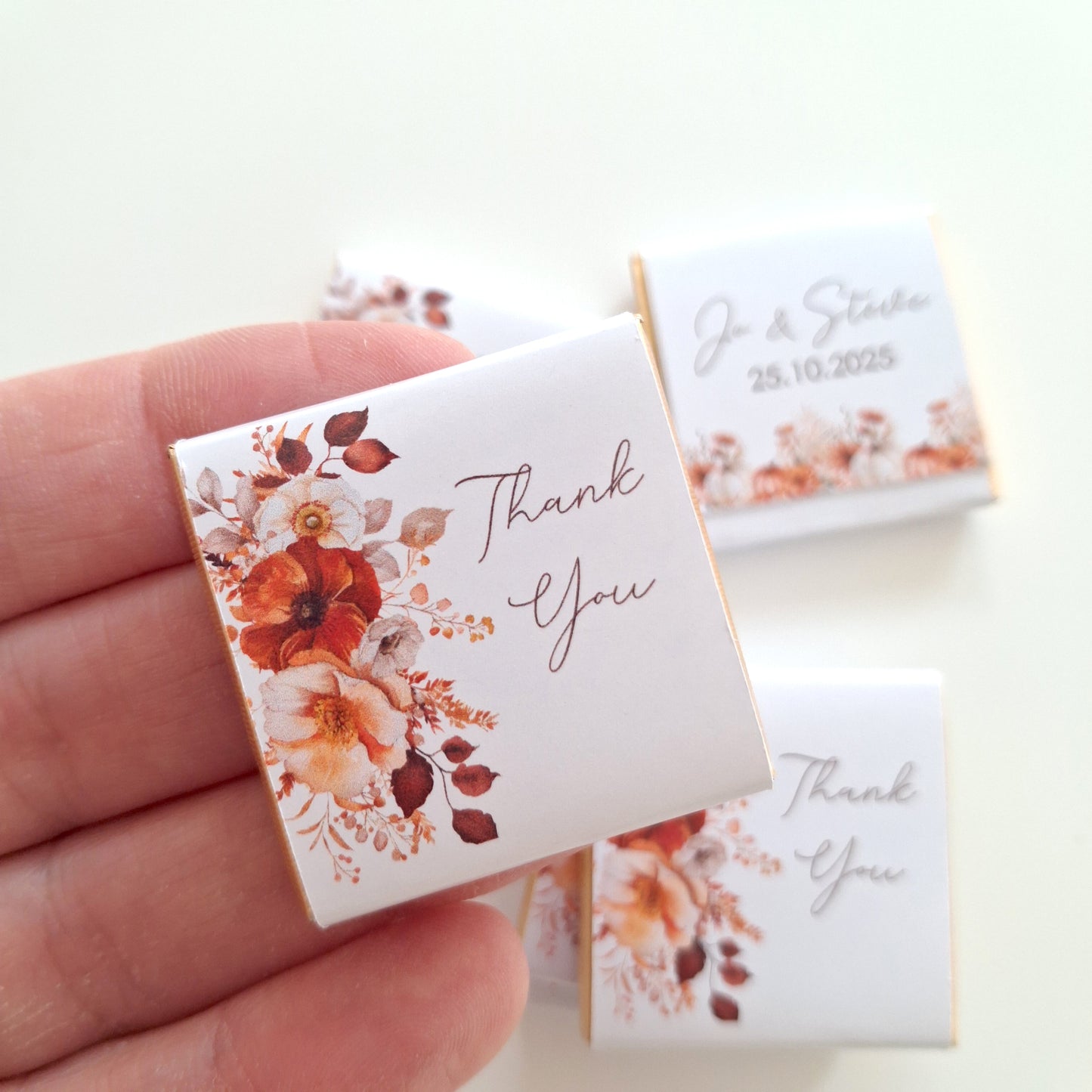 Personalised Autumn Flower Chocolates – Rustic Wedding and Party Favours (25 Pcs)