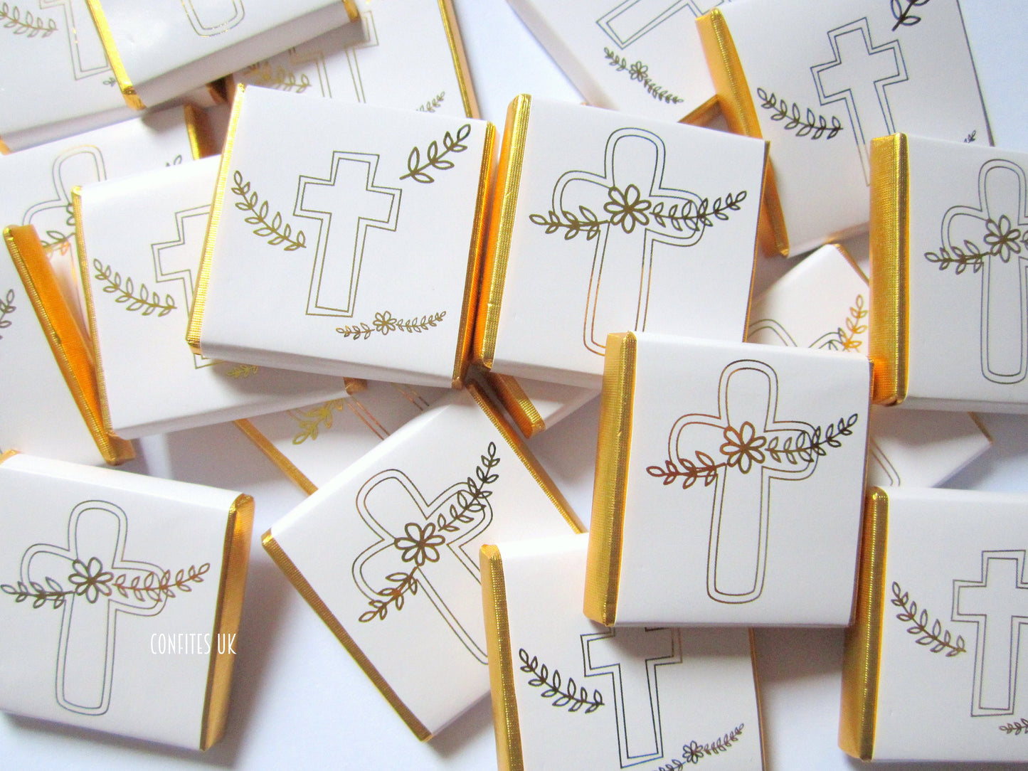 Personalized First Communion Chocolate Favours – Elegant White and Gold Cross, Party Favors & Guest Gifts, Pack of 25