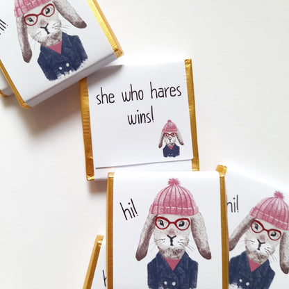 Personalized Hare with Pink Hat Chocolate Favours – Cute Birthday Party Treats (Pack of 25)