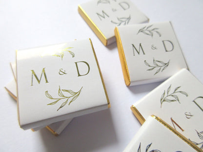 Personalized Wedding Chocolate Favours – Golden Leaves and Initials Design, White & Gold (Set of 25)