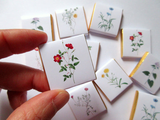 Personalized Wild Flowers Chocolate Favours – Thank You Chocolates & Guest Gifts (Pack of 25)
