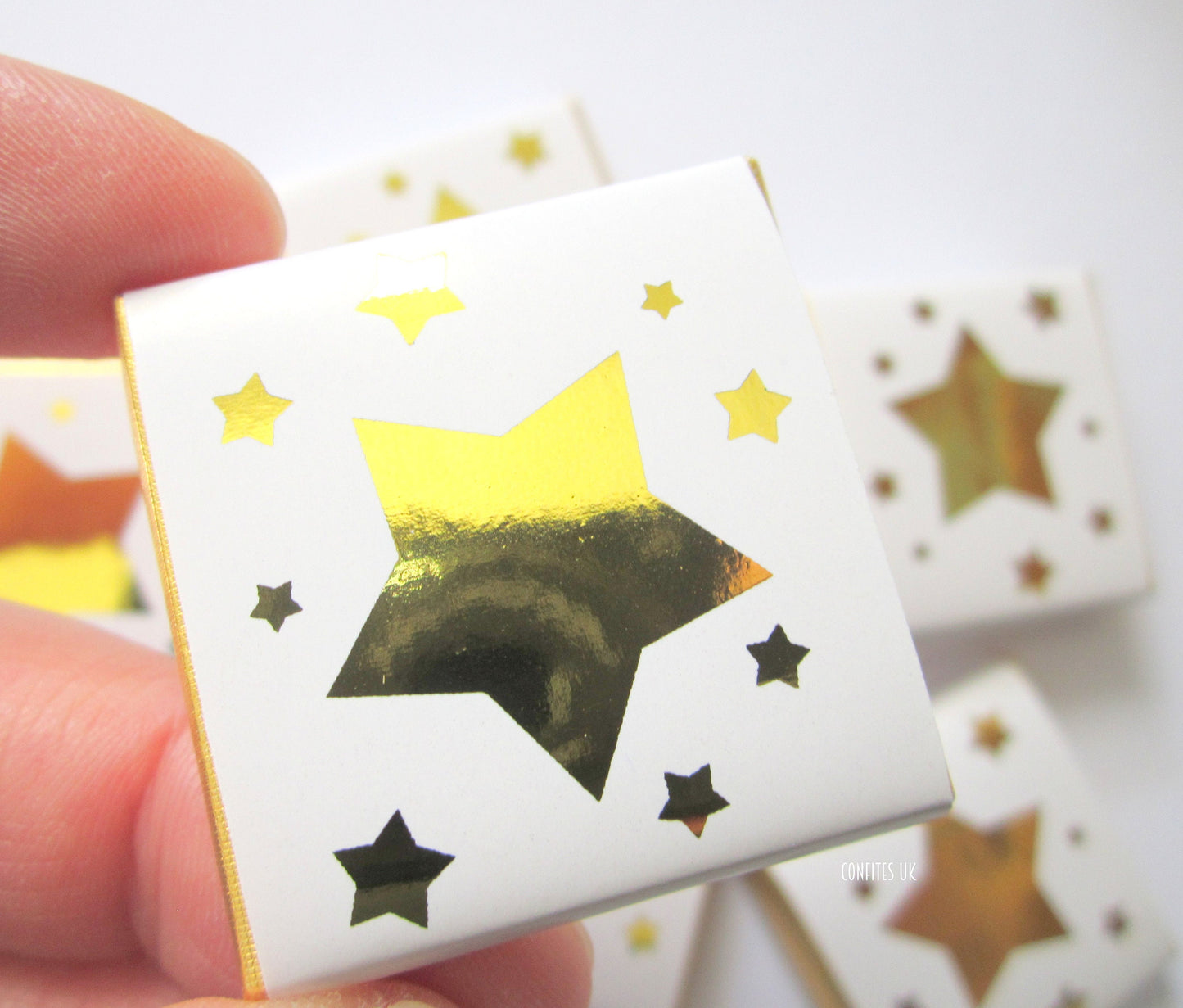 Personalized Golden Stars Chocolate Favours – Perfect Party Favours for Any Occasion (Pack of 25)