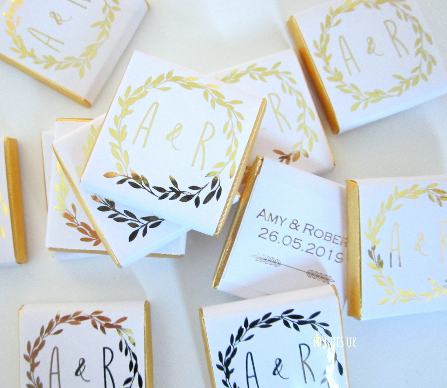 Personalized Wedding Chocolate Favours – Golden Wreath Design, White & Gold Wedding Favours (Pack of 25)
