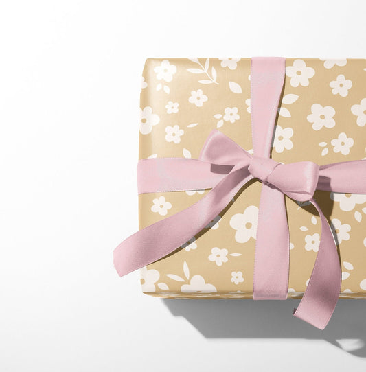 Large Brown and White Floral Boho Gift Paper with Flowers – Elegant Wrapping for Special Occasions