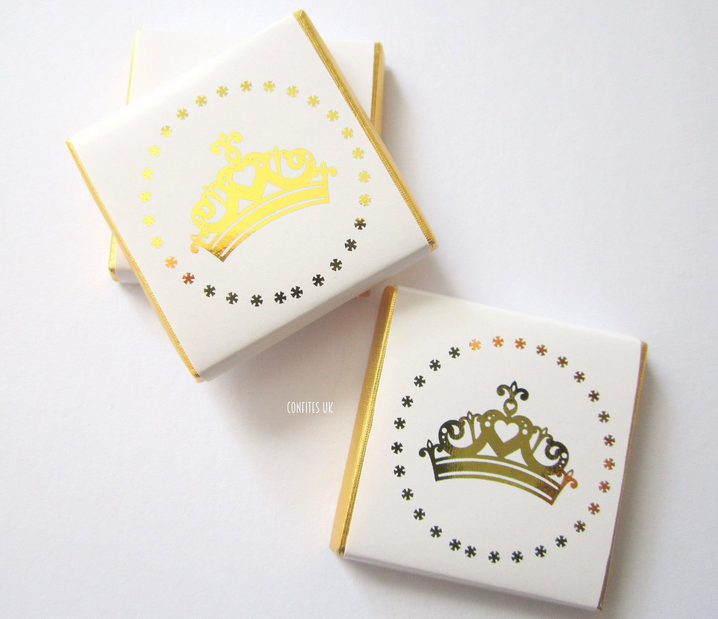 Personalized Golden Crown Chocolate Favours – Elegant Party Favours for Any Occasion (Pack of 25)