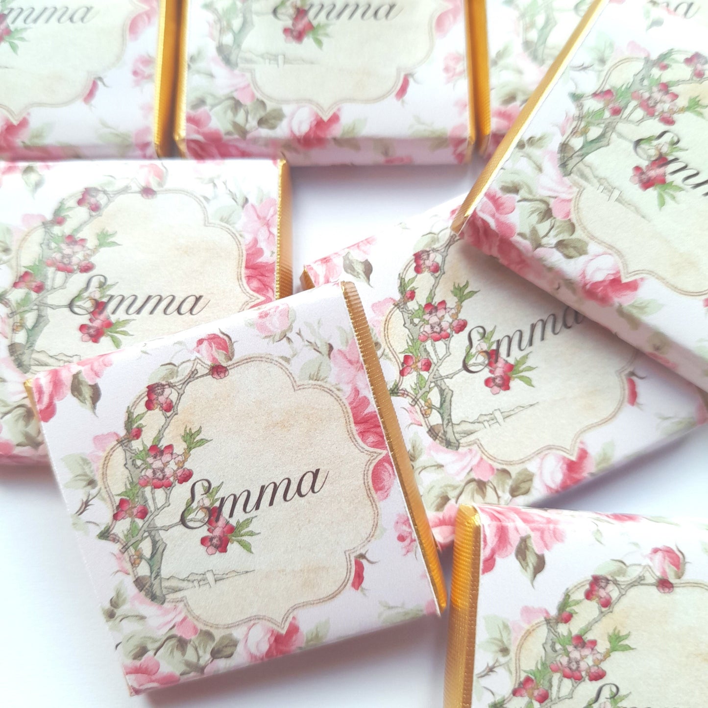 Roses Themed Birthday Chocolate Favours – Personalized Guest Party Treats (25 pcs)