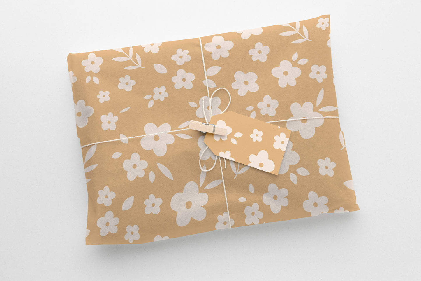 Large Brown and White Floral Boho Gift Paper with Flowers – Elegant Wrapping for Special Occasions