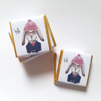 Personalized Hare with Pink Hat Chocolate Favours – Cute Birthday Party Treats (Pack of 25)