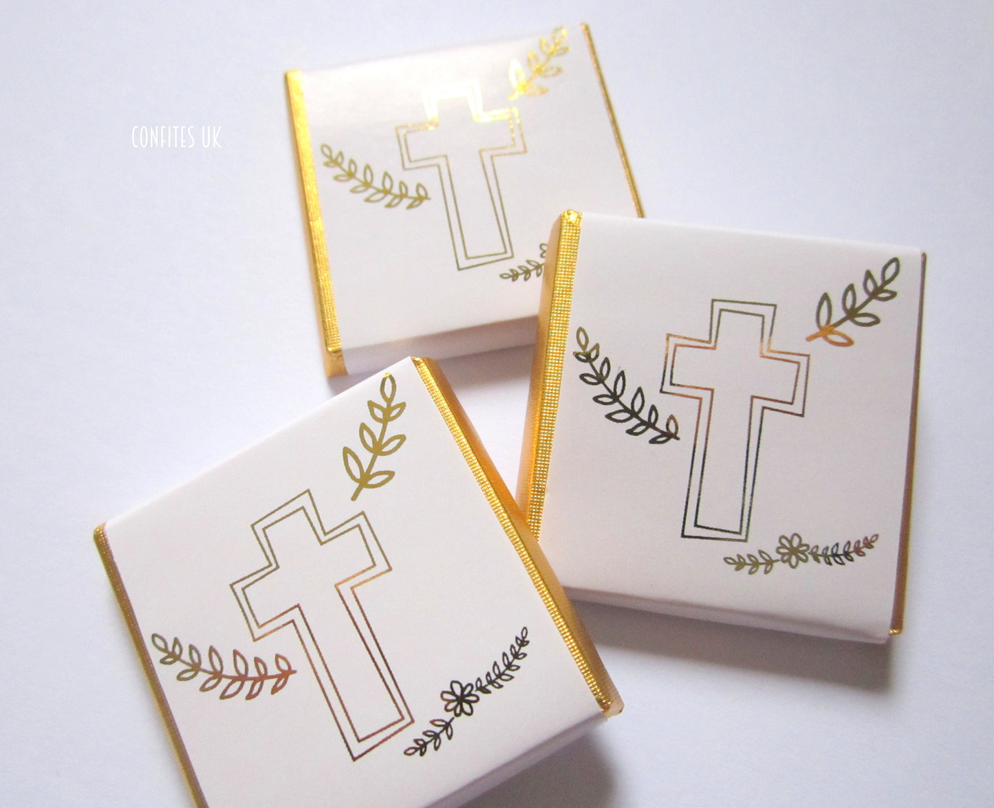 Personalized First Communion Chocolate Favours – Elegant White and Gold Cross, Party Favors & Guest Gifts, Pack of 25