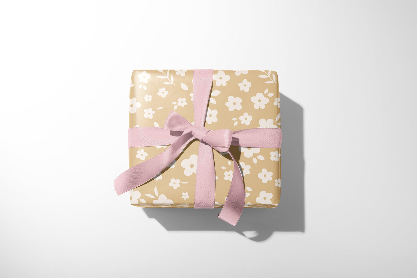 Large Brown and White Floral Boho Gift Paper with Flowers – Elegant Wrapping for Special Occasions
