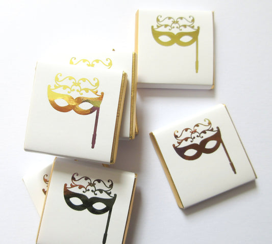 Personalized Masquerade Ball Chocolates – Carnival Party Guests Favours (Pack of 25 pcs)