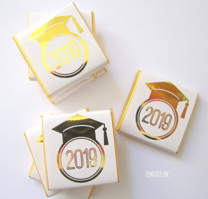 Personalized Graduation Year Chocolate Favours – Gold Cap & Year, Guests Favours, Pack of 25