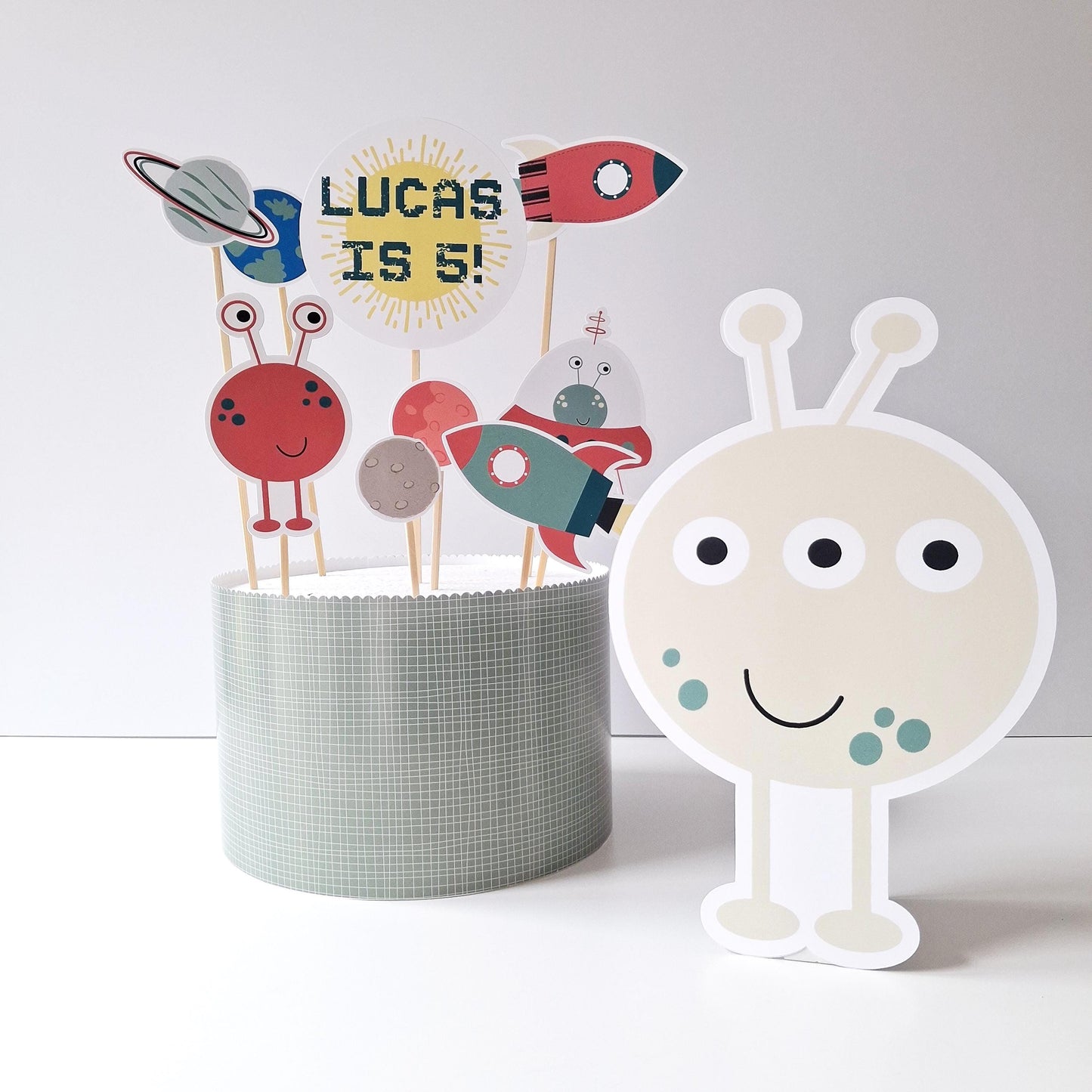 Personalised Space Cake Topper Set – Alien, Rocket and Planet Party Décor