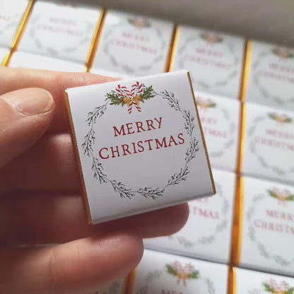 Personalised Christmas Wreath Chocolate Favours – Pack of 25